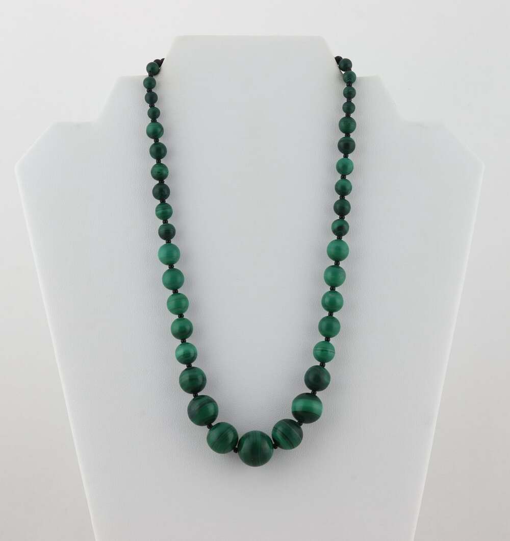 Sterling Silver Malchite & Onyx Bead Necklace 19 inch chain Designer Lee Sands
